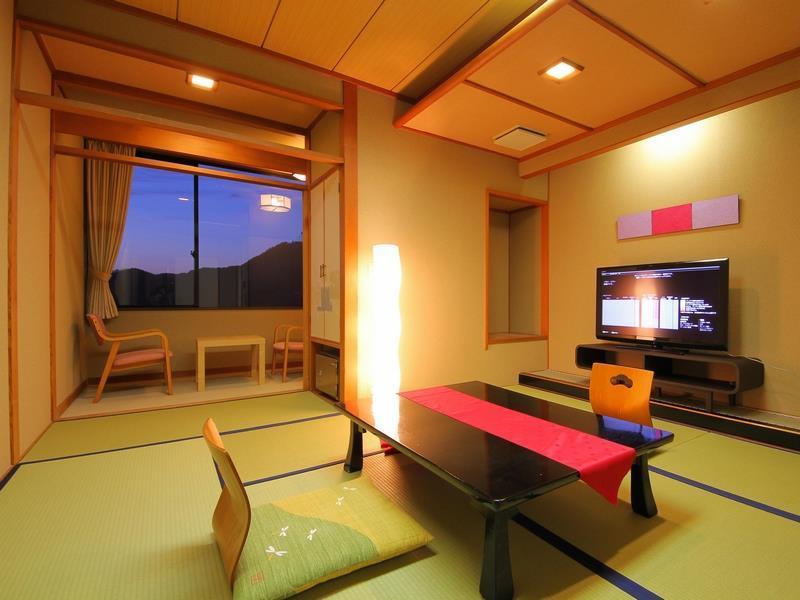 Ryokan Kinranso Hanayama Kōriyama Exteriör bild